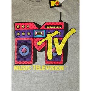 MTV Gray Graphic T-Shirt Short Sleeve Music Television New With Tags Adult Small